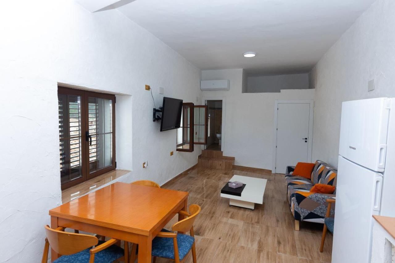 Casas Rurales Sagasta Алкала дел Хукар Екстериор снимка
